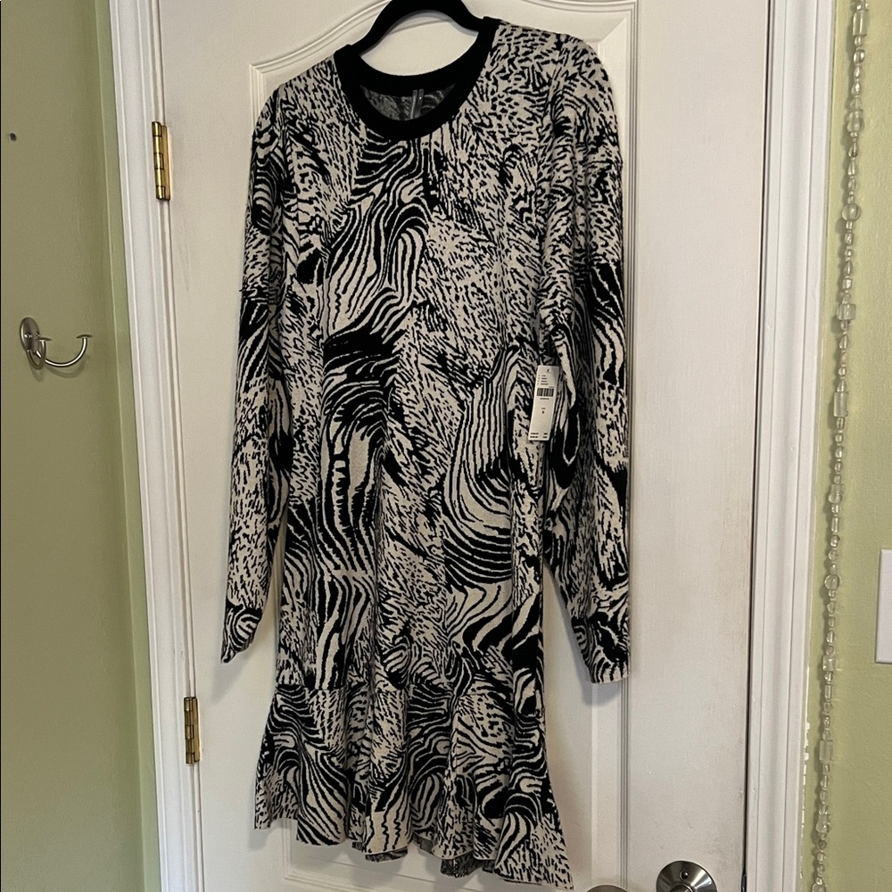 NWT Anthropologie Monochrome Zebra Long Sleeve Sweater Dress